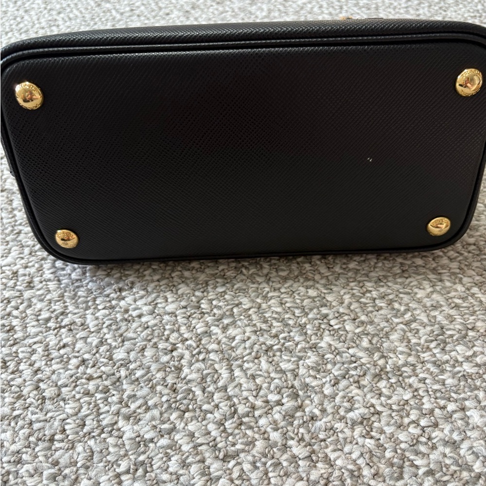 Prada Black Saffiano Leather Tote - Picture 7 of 8